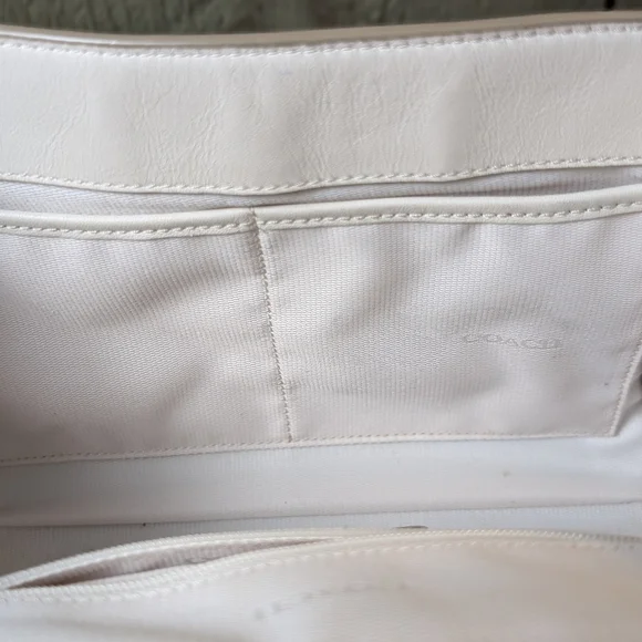 Coach Ranger Flap Leather Bag - Picture 10 of 16